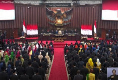 580 Anggota DPR RI Periode 2024-2029 Resmi Dilantik, Segini Gaji yang Mereka Terima