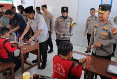 Kapolda dan Wagub Pantau MBG di SDN 75 Kota Bengkulu, Dapur SPPG Akan Ditambah   