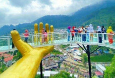 Jembatan Kaca Objek Wisata  Limpakuwus Pecah, Seorang Wisatawan Meninggal