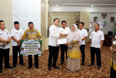 Tepati Janji, Bupati Kaur   Serahkan Reward MTQ