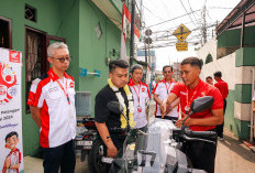 Peringati Hari Pelanggan Nasional, Konsumen Motor Honda Dapat Banyak Kejutan