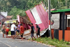Diterjang Puting Beliung, Warung dan Rumah Warga Kaur Porak Poranda