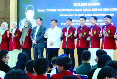 Kampus Harus Tetap Kritis dan Berani Tawarkan Solusi, Sultan Serahkan 50 Kuota KIP Kuliah untuk Mahasiswa UMB