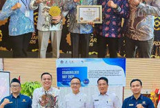 Pengelolaan Keuangan Makin Membaik, Seluma Raih 2 Penghargaan Bergengsi