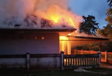 PAUD Batu Lambang Terbakar, Damkar Bengkulu Selatan Kerahkan 3 Armada