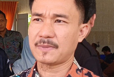 DPRD BS Terima Dokumen   Penetapan Bupati Terpilih