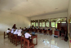 ANBK Siswa SDN 161 Seluma, Mengungsi ke Sekolah Lain Sejauh 10 km Demi Dapatkan Sinyal Internet