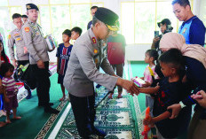 Polda Kerahkan 600 Personel Bantu Korban Gempa, Dirikan Dapur Umur hingga Bersihkan Material