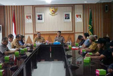 Gunakan Tangguk Kayu Kumpulkan Batu Bara, Warga Benteng Mengadu ke Pemprov Bengkulu