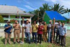 Respon Himbauan Bupati, Camat Pino Raya Ajak Warga Hidupkan Tradisi Nuju Likur dengan Lanjaran Batok Kelapa