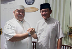 Lampu Terangi Jalan dan TPU Tanpa Dana APBD, Kata Bupati Gunakan Dana Ini 