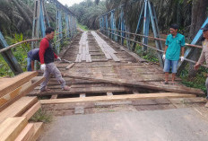 Pemkab Mukomuko Tingkatkan Infrastruktur, Perbaiki Jembatan Vital untuk Keselamatan Pengguna Jalan