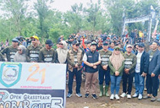 111 Pembalap Adu Strategi di Grasstrack Escobar Cup 5 Kepahiang, Berikut Pemenangnya  