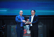 Mitsubishi Destinator Raih Predikat Car of The Year 2025 di GridOto Award