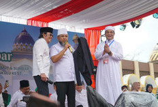 Donasi Ditargetkan Rp5 Miliar: Gubernur Helmi Beli Jas Rhoma Irama, Wagub Beli Sorban, Wali Kota Beli Kopiah