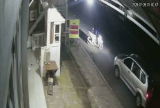 Pria Mengaku Polisi Diduga Bawa Kabur Motor Warga di Selupu Rejang, Aksinya Terekam CCTV