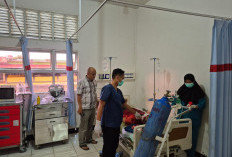 BREAKING NEWS:Diduga Aksi Balas Dendam, Pedagang Bubuk Kopi Dibacok di Pekan Masat