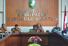 Pimpin Rapat Persiapan HUT ke-77 Bengkulu Selatan, Sekda:Pentingnya Sinergi Lintas Perangkat Daerah