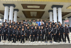  Wabup Rejang Lebong   Lepas 52 Atlet Karate, Ikuti Lomba Ini