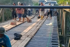  Warga Rejang Lebong Swadaya   Perbaiki Dua Jembatan Rusak   