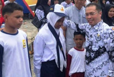 Seragam Sekolah Gratis Belum Dibagi, Ini Kendalanya