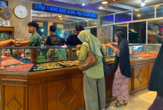 Harga Emas Bertahan   Rp 1,68 Juta per Gram