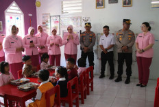 Polres Rejang Lebong Salurkan 1.505 Porsi MBG, Scara Simbolis Dilakukan di SDN 17 dan TK Bhayangkari