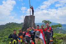 Komunitas Trail Adventure   Bengkulu Kibarkan Bendera Raksasa, Ini Lokasinya