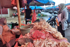 Antisipasi Lonjakan Harga Kebutuhan Pokok, Pemkot Bengkulu Rutin Turun ke Pasar