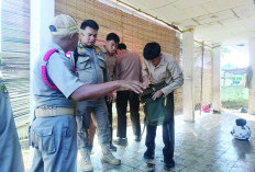 Satpol PP Kota Bengkulu Tertibkan Pelajar Bolos 