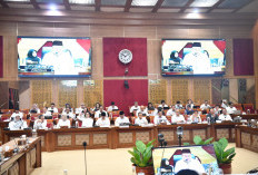 Capaian Pendidikan Meningkat ! Kemendikdasmen Siapkan Gebrakan Besar di 2027, Ini Daftarnya 
