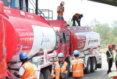 Desak Pertamina Bangun Pipa, Kapal BBM Tidak Lagi Masuk Pelabuhan