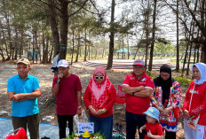 Genap Berusia Satu Tahun, Dapur SPPG Ratu Samban Tempa Mental Puluhan Relawan