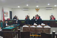Sidang Pledoi Korupsi DPRD Provinsi Bengkulu: THL Mohon Bebas, PNS Minta Diringankan