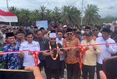 Resmikan Jembatan Matan Seluma, Gubernur Helmi:Mari Kita Jaga dan Rawat