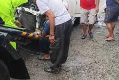 Minibus Tabrak Truk di Batu Lambang, Kedua Pihak Sepakat Berdamai