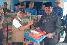 Gerak Cepat Tangani Banjir Lebong, Gubernur Bengkulu Pastikan Infrastruktur Rusak Segera Dibangun