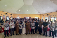Buka Konkerkab PGRI, Bupati Choirul Huda Tegaskan Komitmen Tingkatkan Kesejahteraan Guru