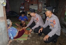 Lewat ‘Ngopi Tawar’, Polres Kepahiang Salurkan Bansos dan Ajak Warga Aktifkan Siskamling