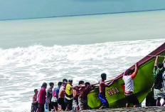 Kapal Diterjang Ombak,  1 Nelayan di Bengkulu Utara Meninggal Dunia