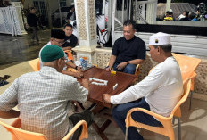 Kapolres Ajak Tokoh Masyarakat Main Gaple,  Bangun Keakraban dan Silaturahmi Lewat Permainan Tradisional