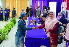 STIA Bengkulu Yudisium 216 Mahasiswa Dorong Peningkatan Kualitas SDM Lewat Program Doktor