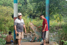  Jembatan Gantung di Benteng Ambruk