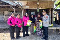 Polres Mukomuko Salurkan Bantuan Sosial bagi Warga Kampung Nelayan