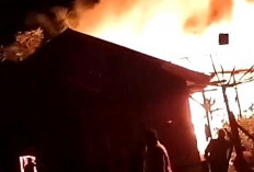 Rumah Warga di Giri Mulya Ludes Terbakar, Diduga Karena Korsleting Listrik