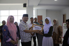 Literasi Tumbuh   di Kalangan Pelajar, Wabup Apresiasi Lomba Resensi Buku Perpusda