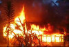 Adzan Magrib, Rumah Warga Sukarami Bengkulu Utara Ludes Terbakar