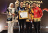 Bupati Rejang Lebong Raih Indonesia Golden Awards 2026