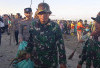 Gerakan Raden Inten Asri Satukan TNI, Polri dan Warga di Pantai Pasar Bawah